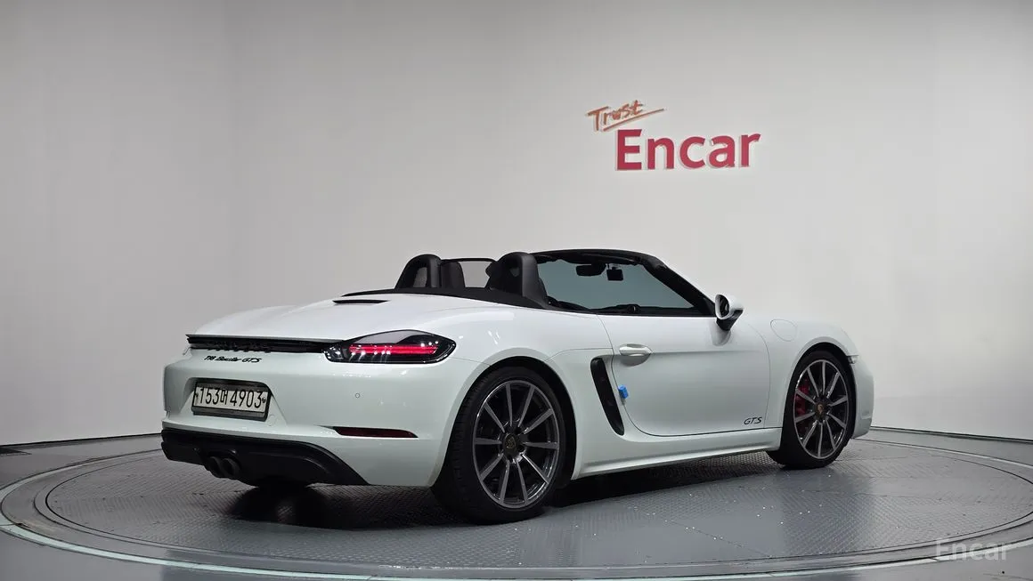 Porsche 718