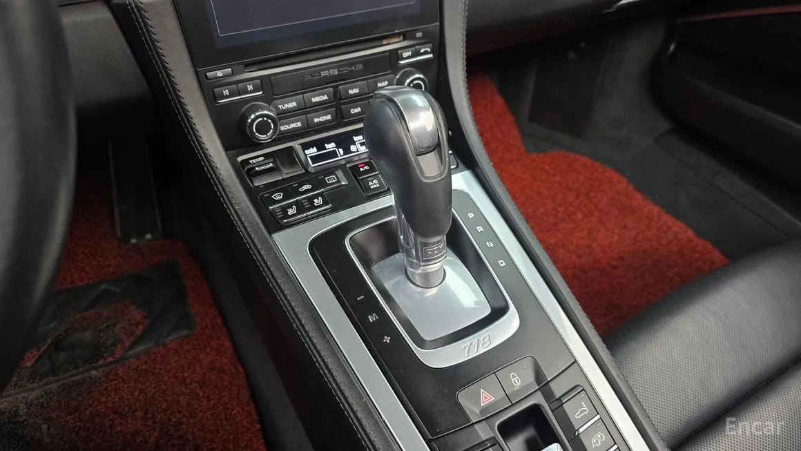 Porsche 718