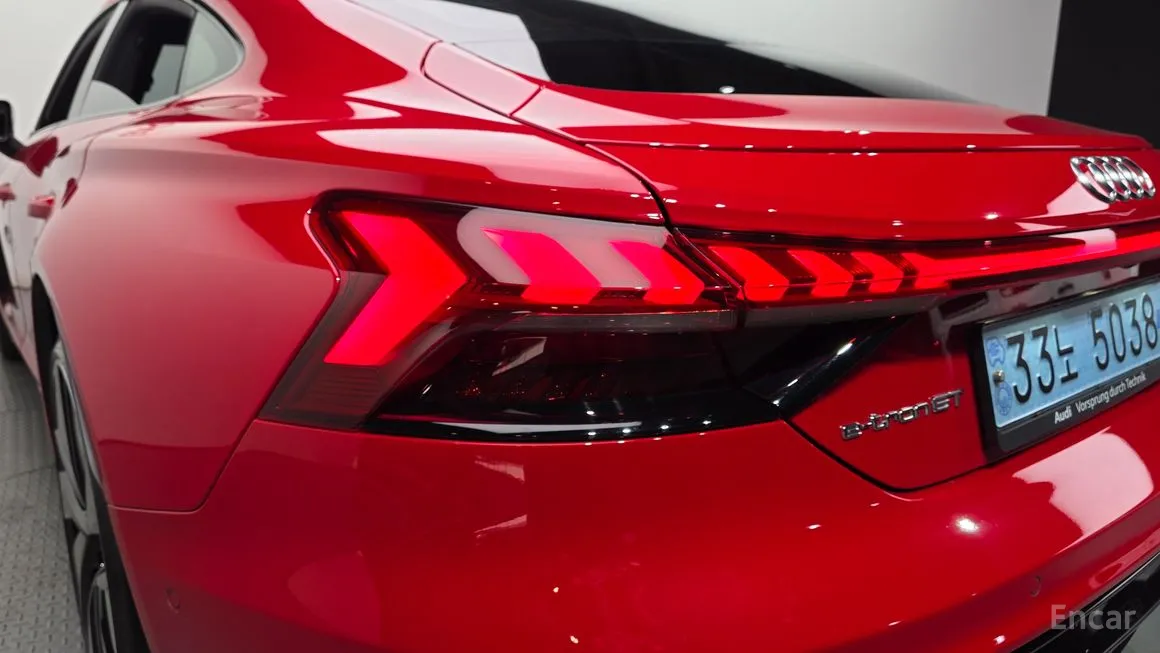 Audi e-tron GT