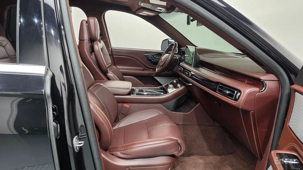 Lincoln Aviator