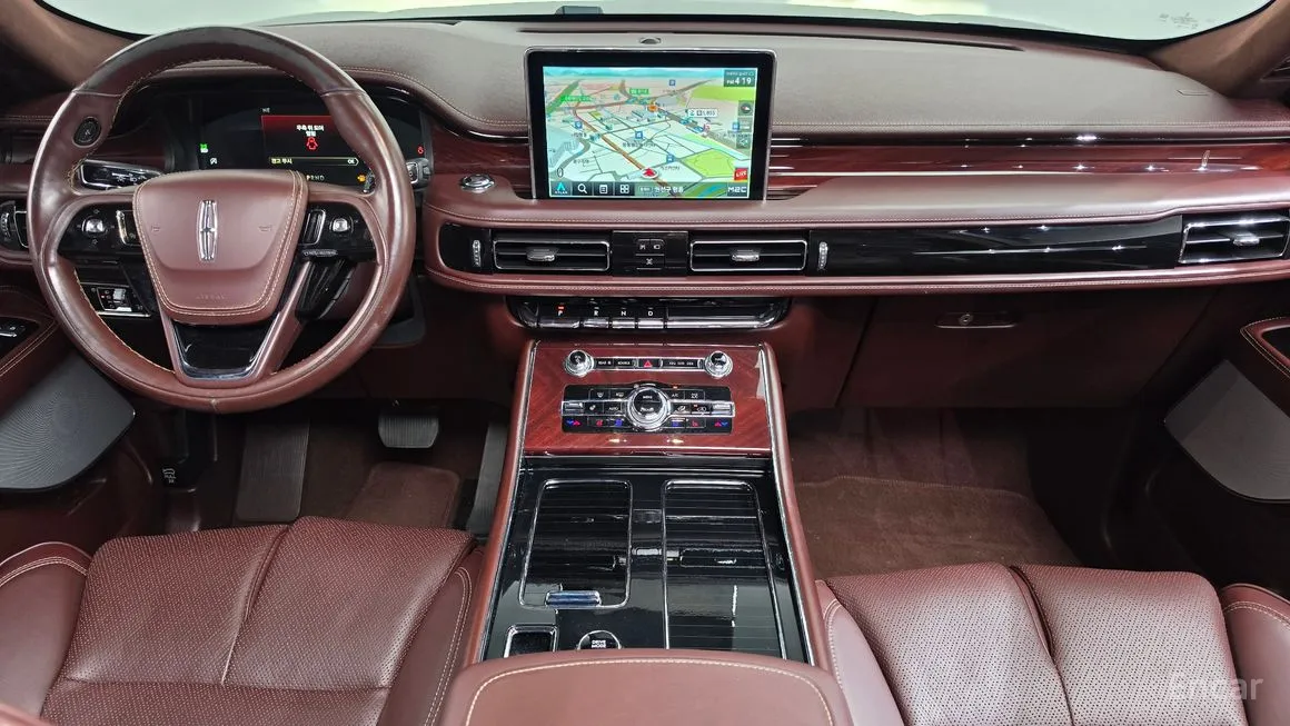 Lincoln Aviator