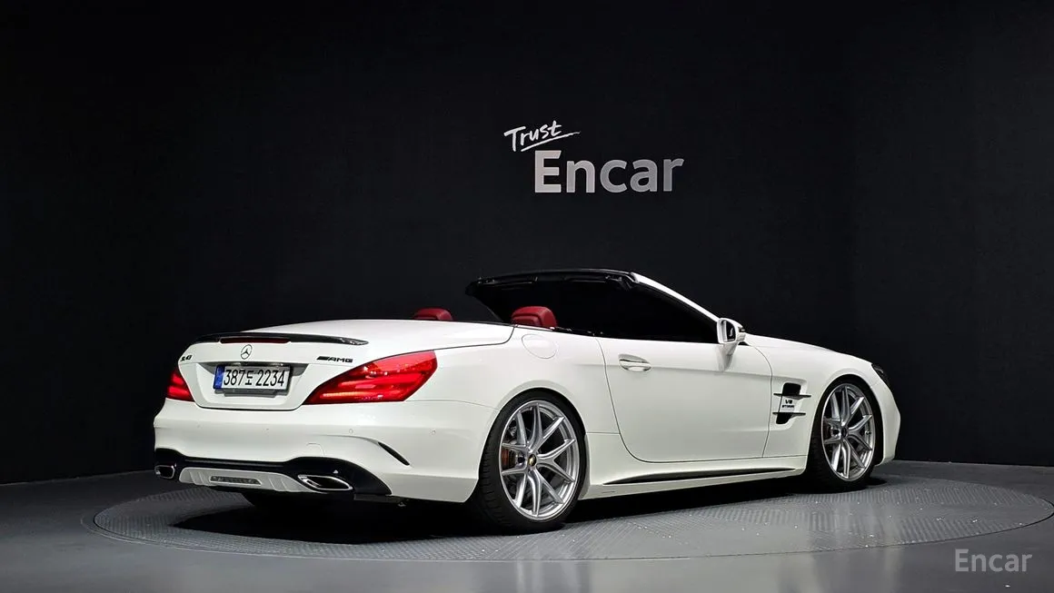 Mercedes-Benz SL-Class