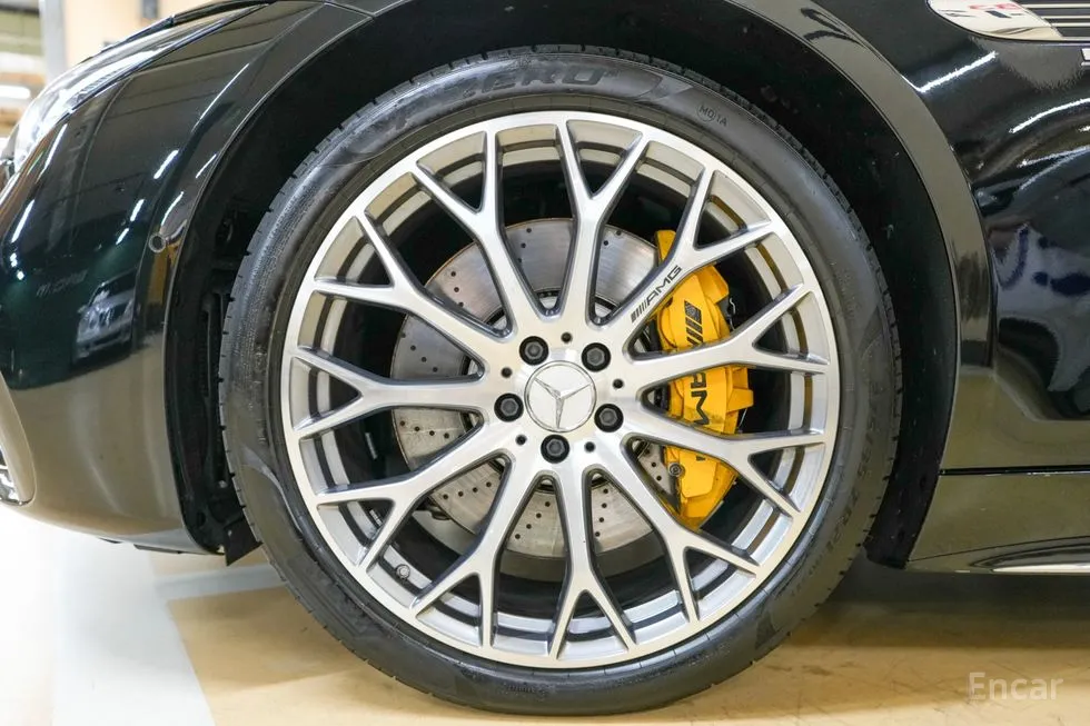 Mercedes-Benz SL-Class