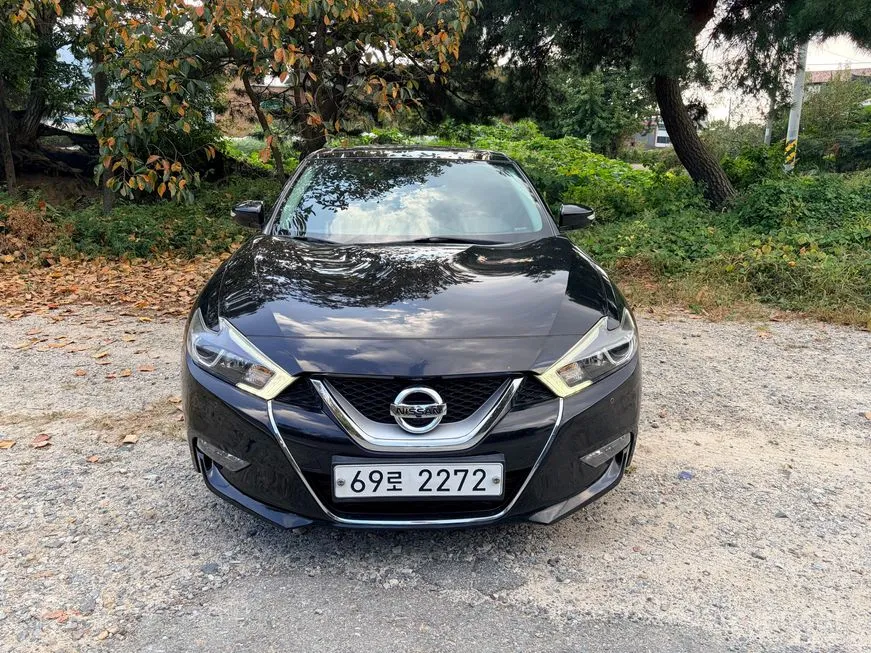 Nissan Maxima