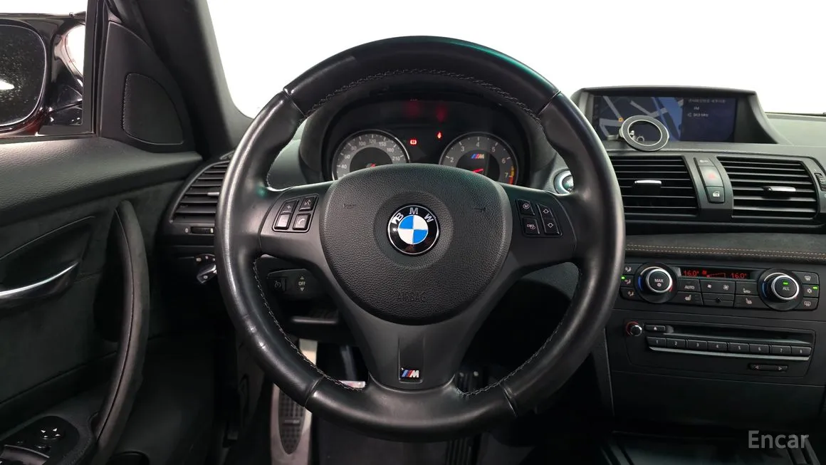 BMW 1M