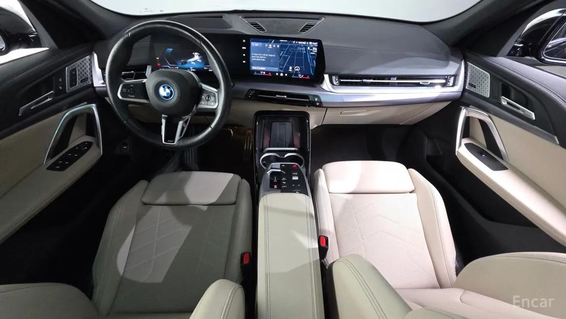 BMW IX2