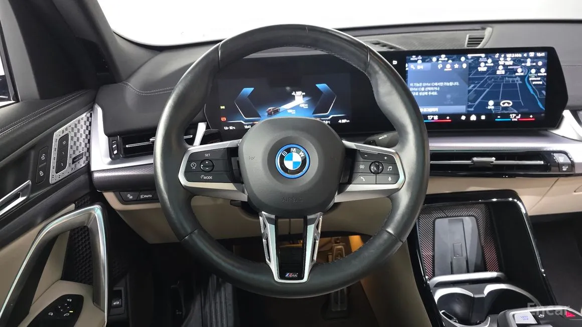BMW IX2