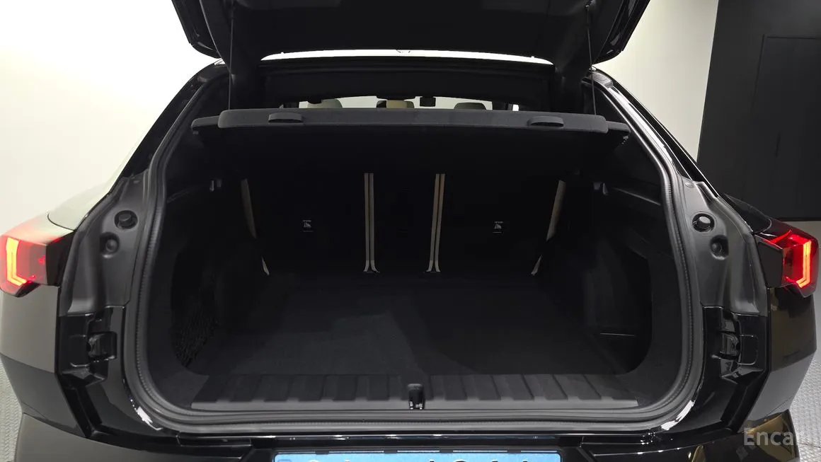 BMW IX2