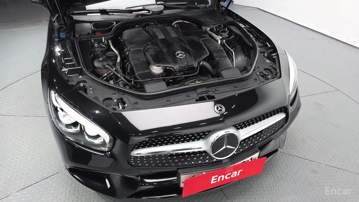 Mercedes-Benz SL-Class