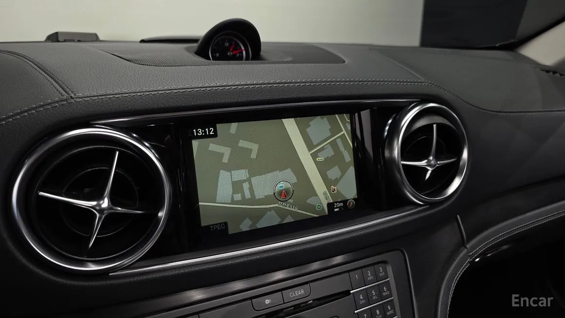 Mercedes-Benz SL-Class