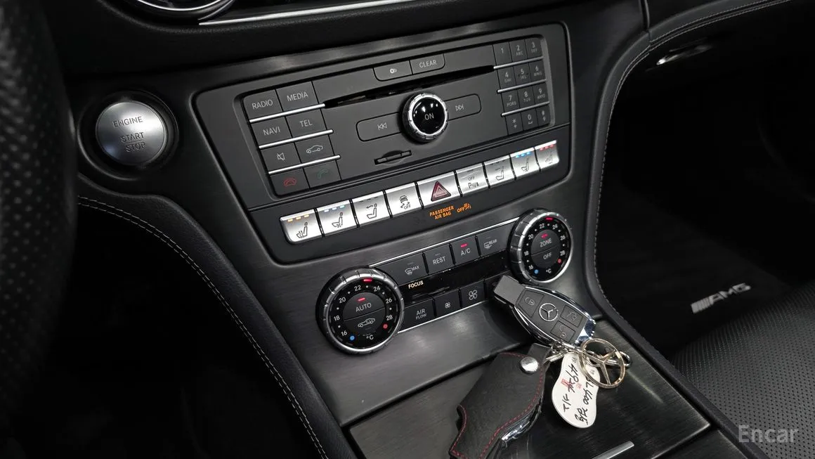 Mercedes-Benz SL-Class