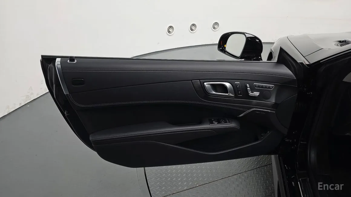 Mercedes-Benz SL-Class