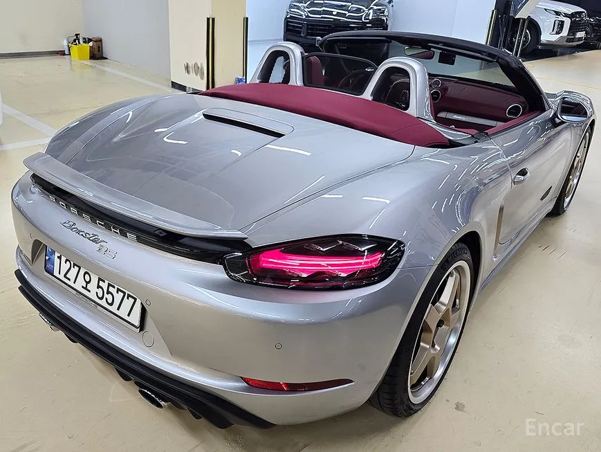 Porsche 718