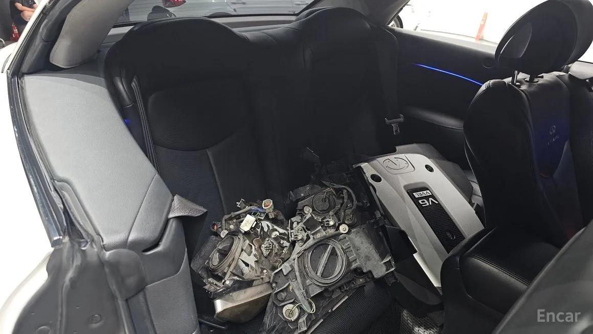 Infiniti Q60