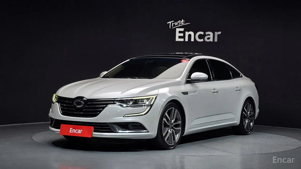 Renault SM6