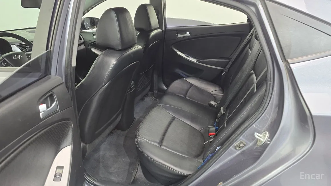 Hyundai Accent