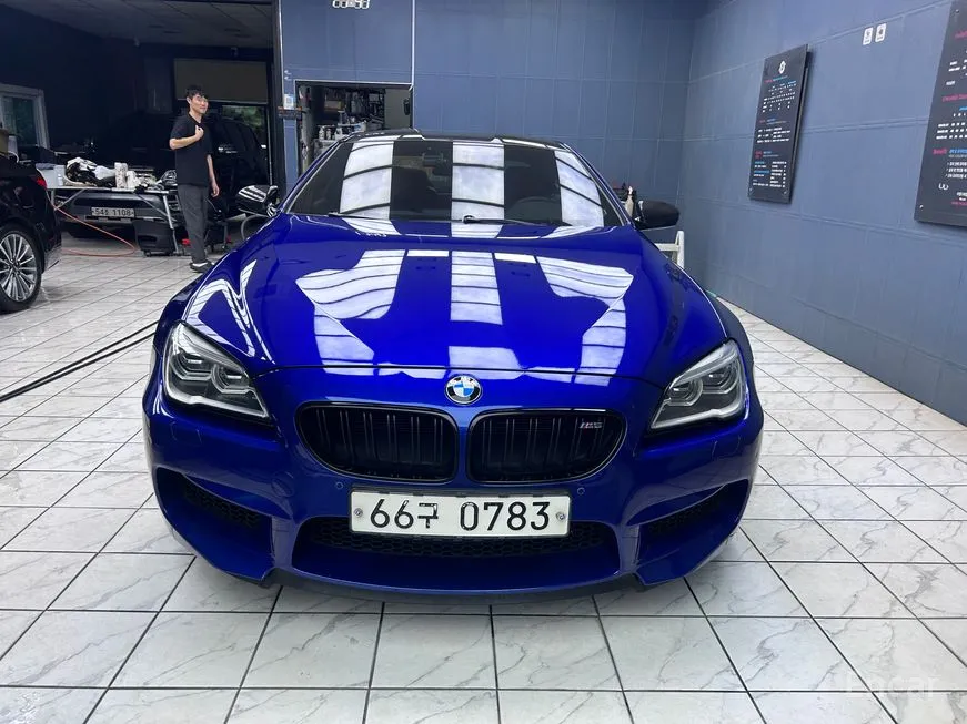 BMW M6