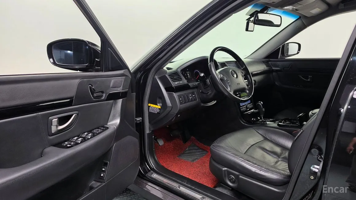 Kia OPIRUS