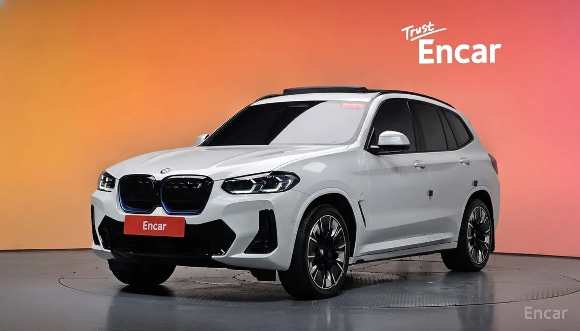 BMW iX3