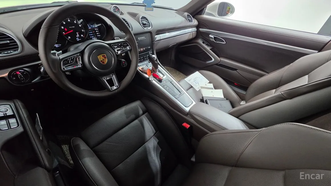 Porsche 718