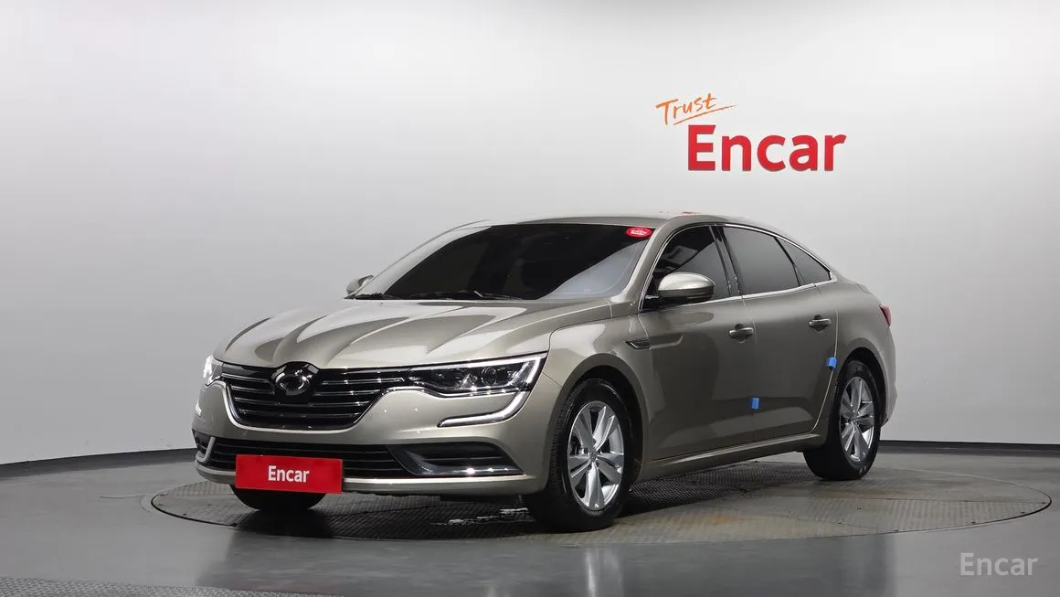 Renault SM6