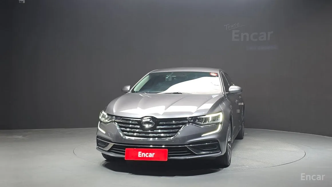 Renault SM6