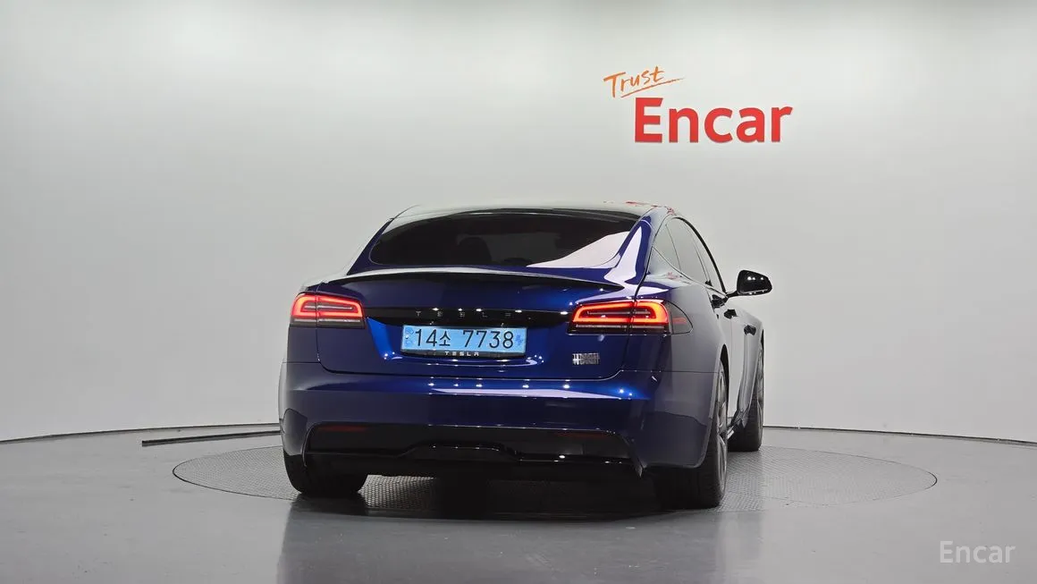 Tesla Model S