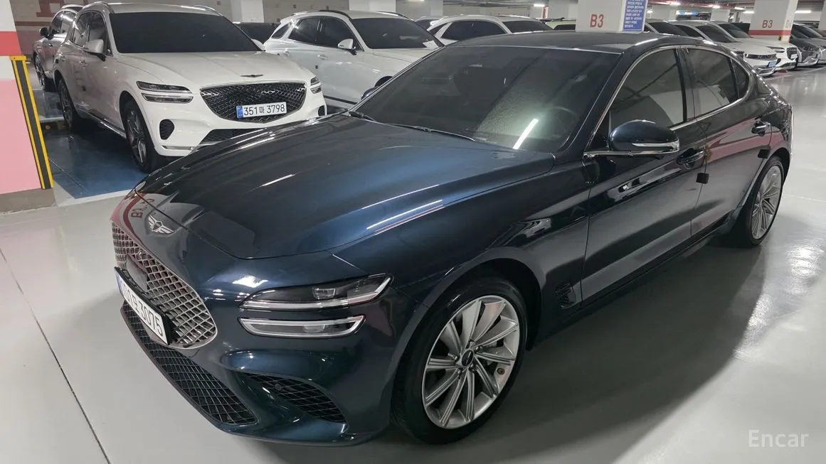 Genesis G70
