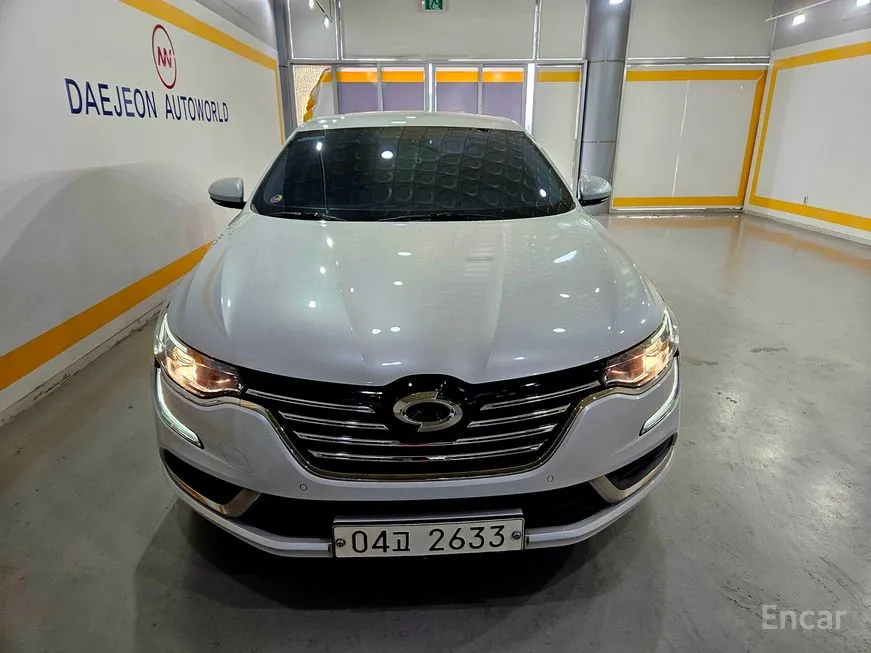 Renault SM6