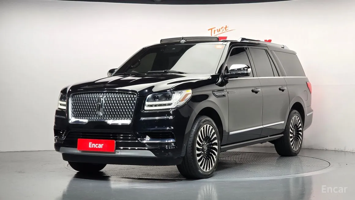 Lincoln Navigator