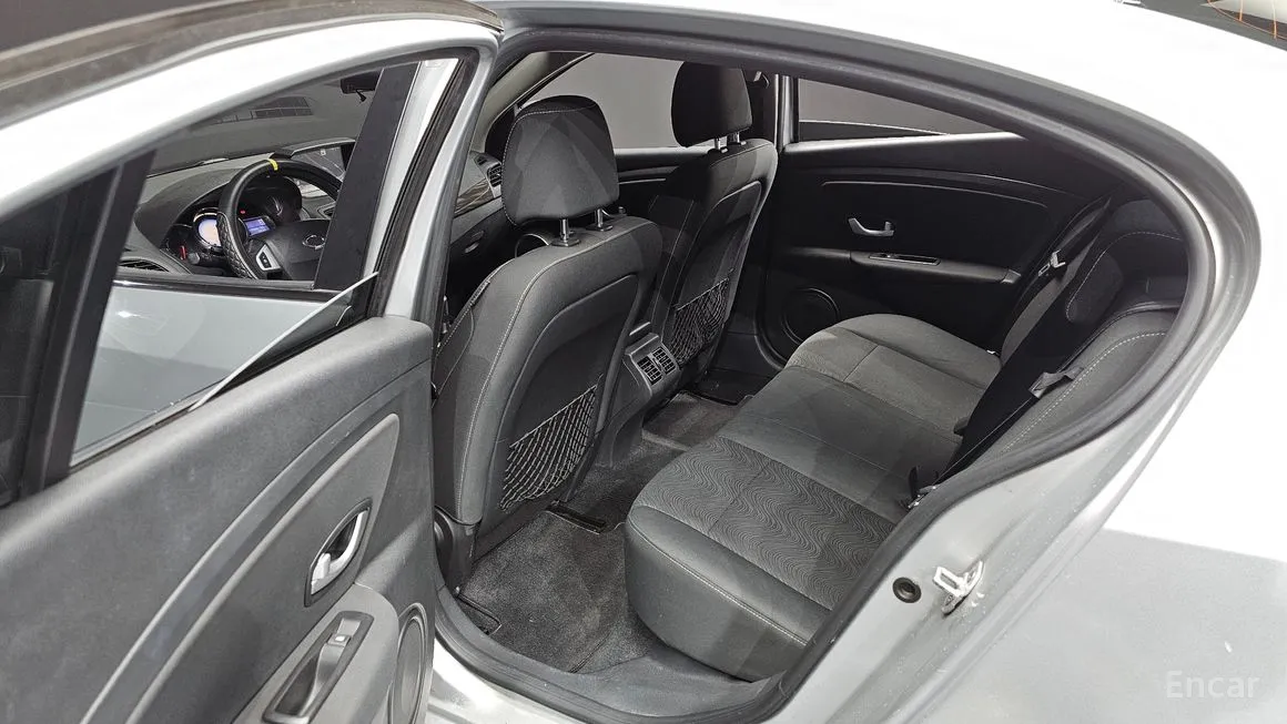 Renault SM3