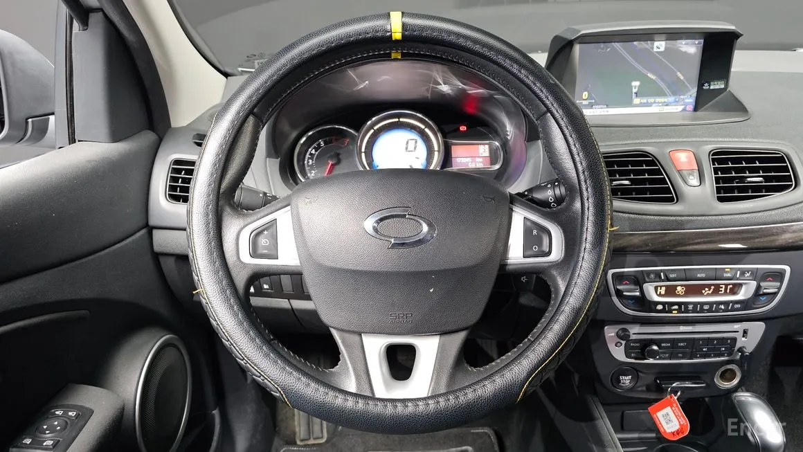Renault SM3