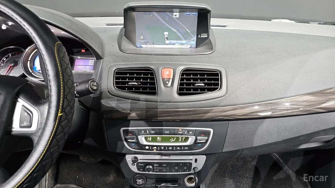 Renault SM3