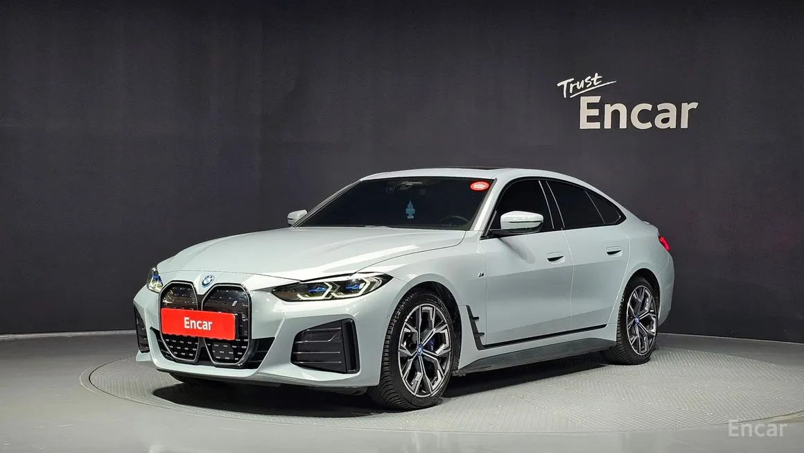 BMW i4