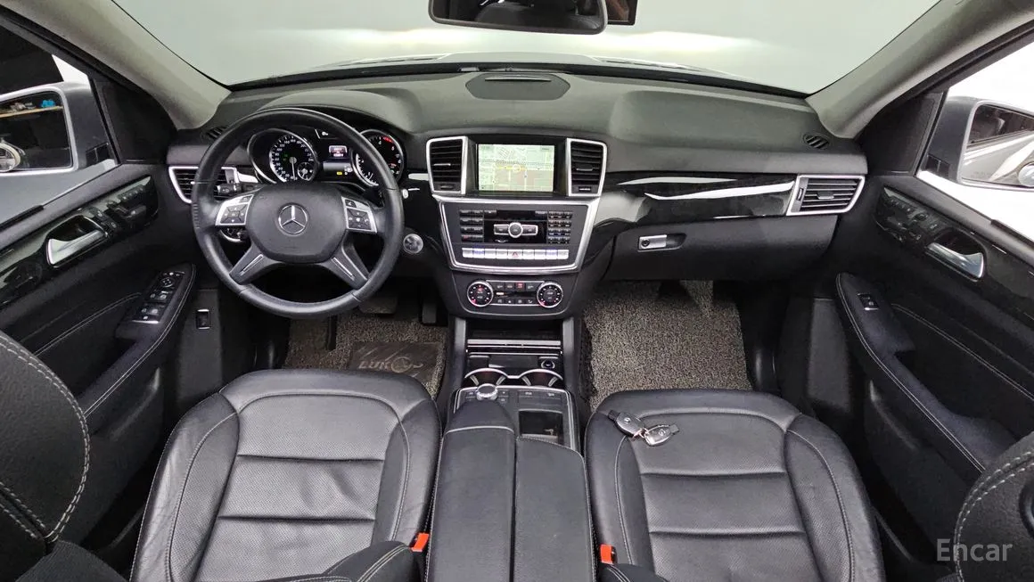 Mercedes-Benz M-class