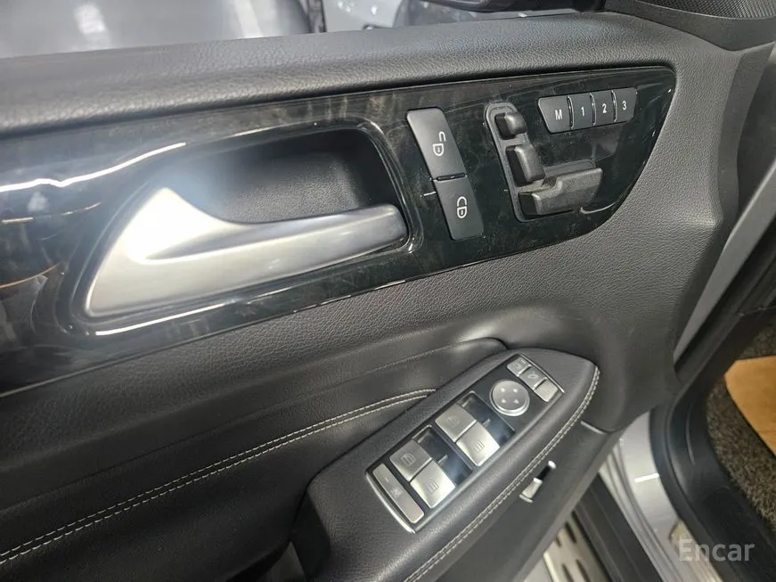 Mercedes-Benz M-class