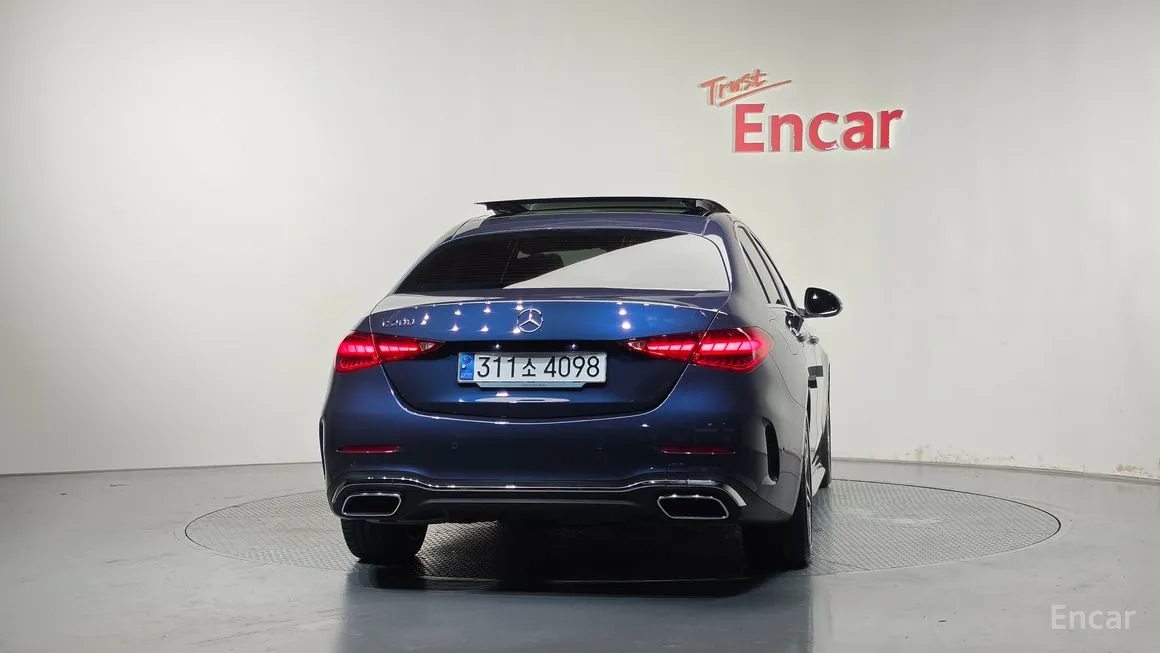 Mercedes-Benz C-Class