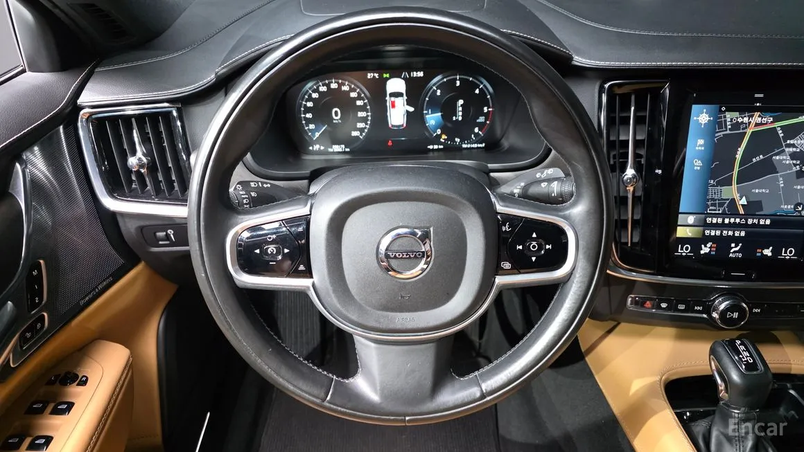 Volvo V90
