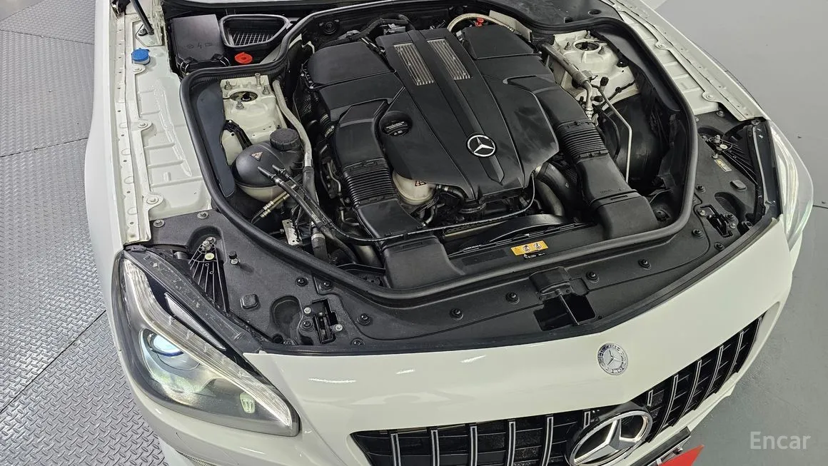 Mercedes-Benz SL-Class