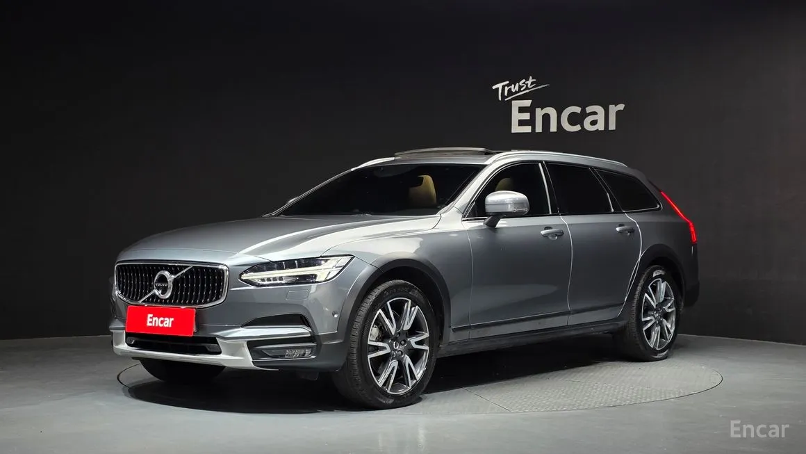 Volvo V90