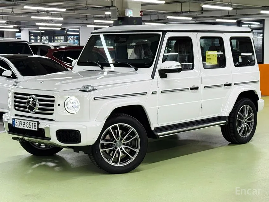 Mercedes-Benz G-Class