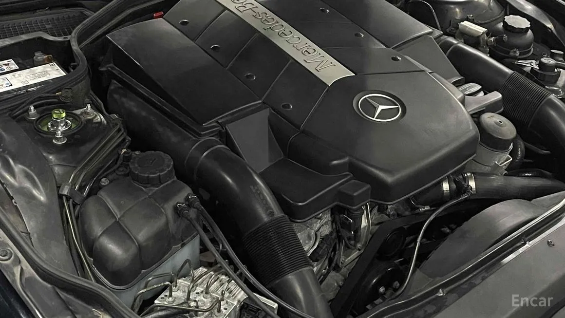 Mercedes-Benz SL-Class