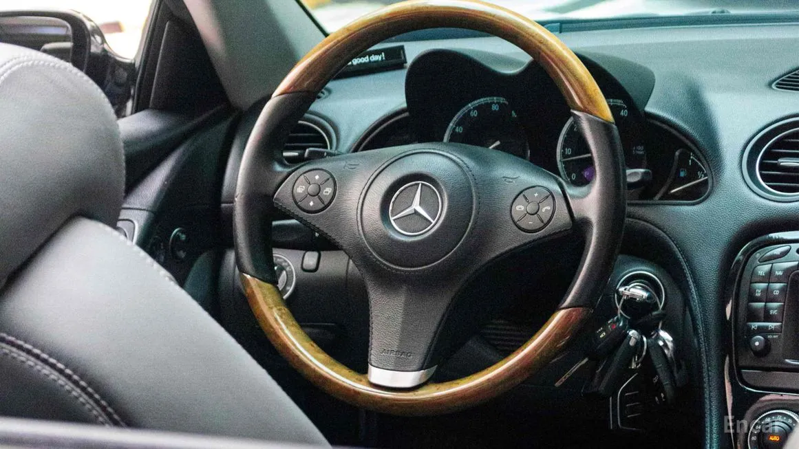 Mercedes-Benz SL-Class
