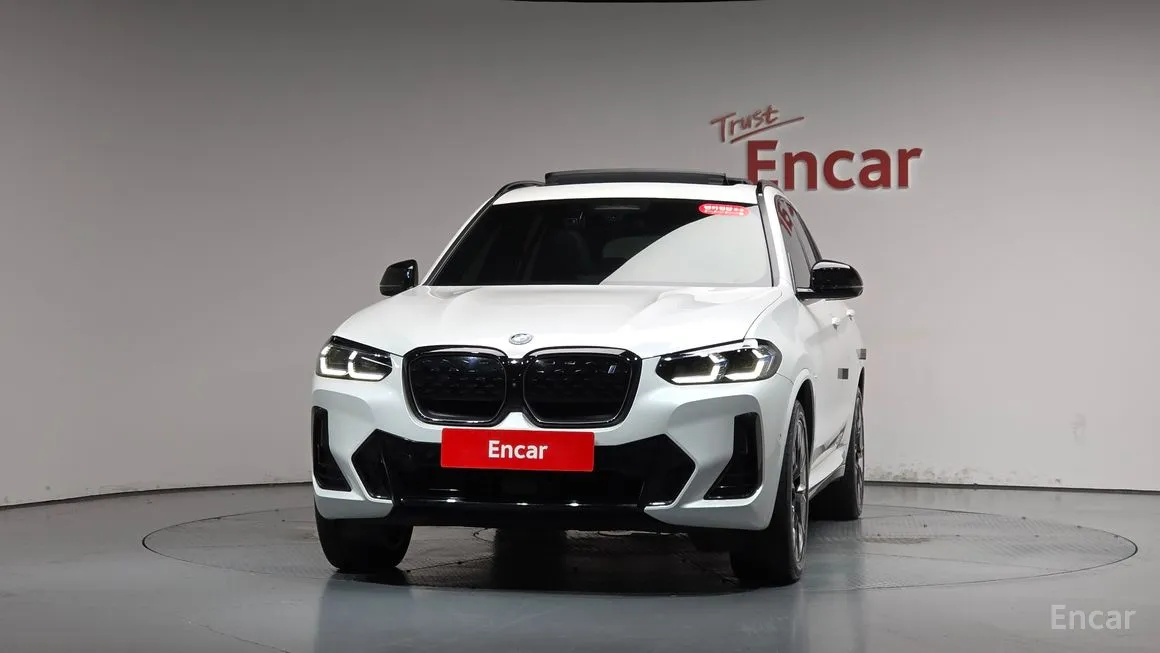 BMW iX3
