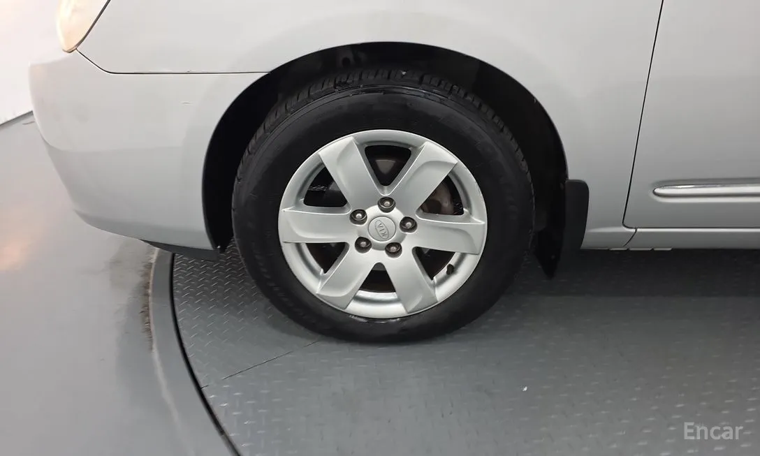 Kia Carens