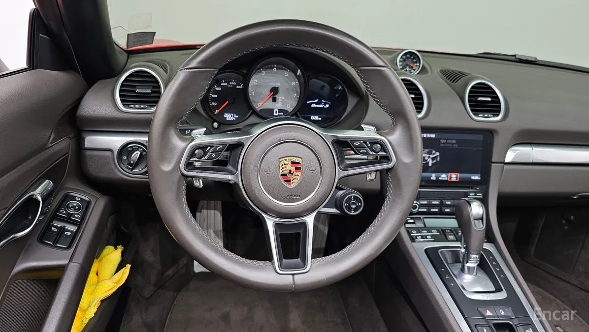 Porsche 718
