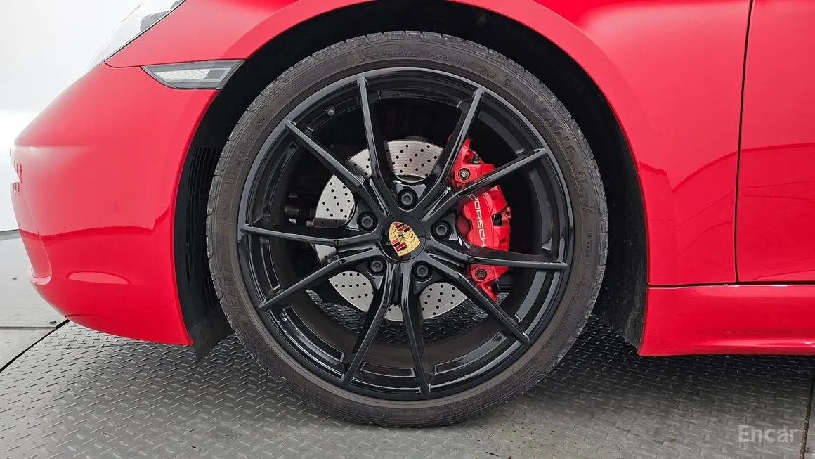 Porsche 718