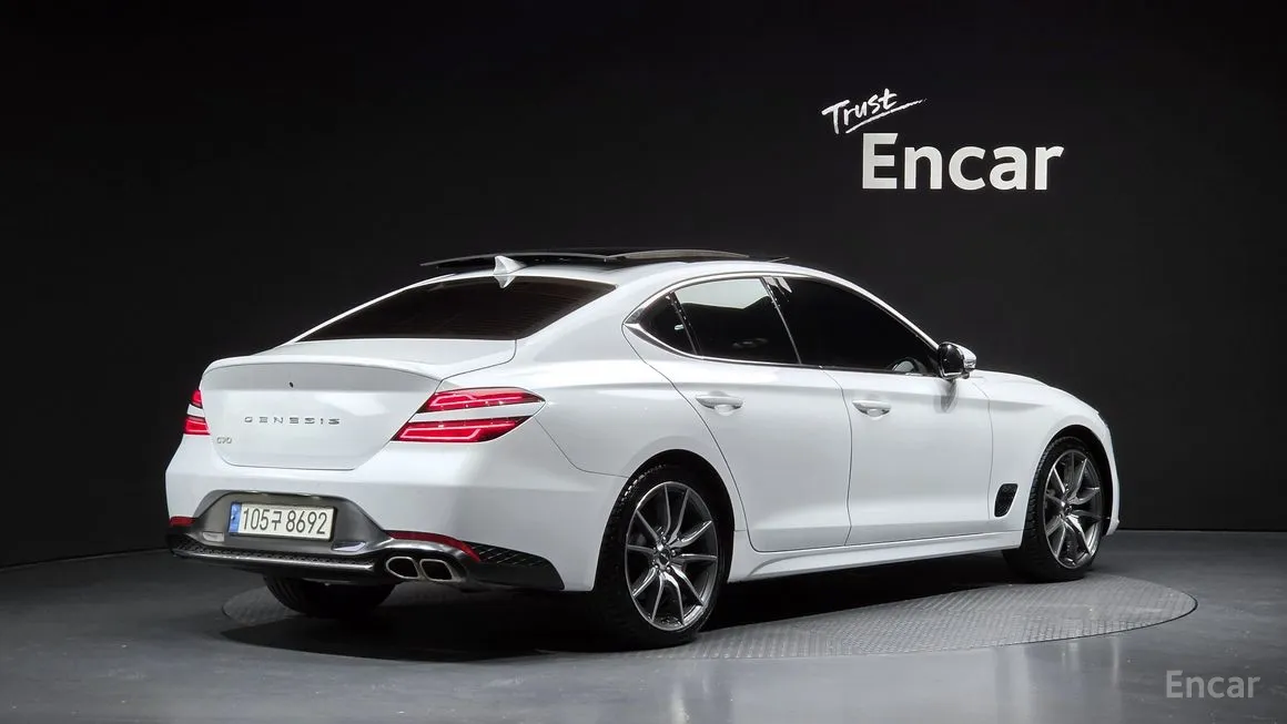 Genesis G70