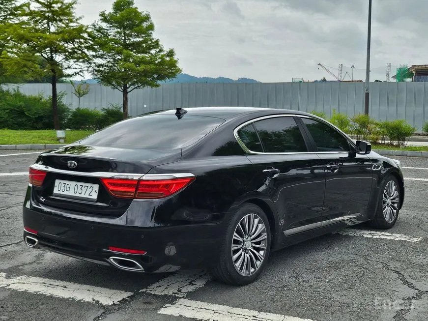 Kia K9