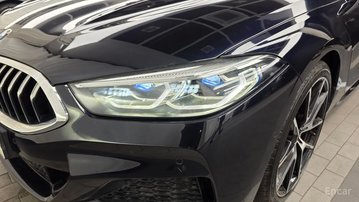 BMW 8-Series